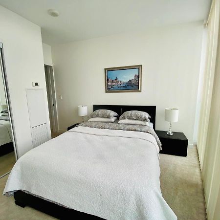 Corporate Suite Toronto Luaran gambar