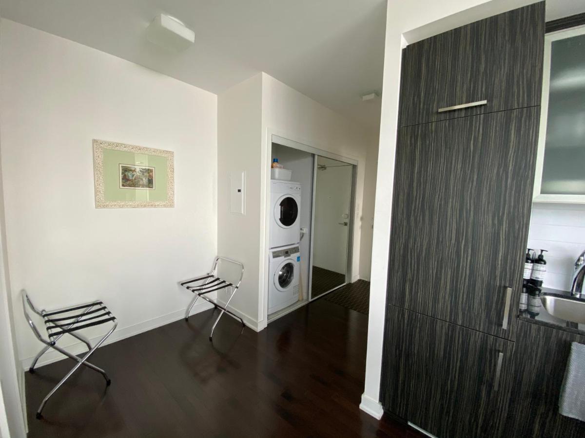 Corporate Suite Toronto Luaran gambar