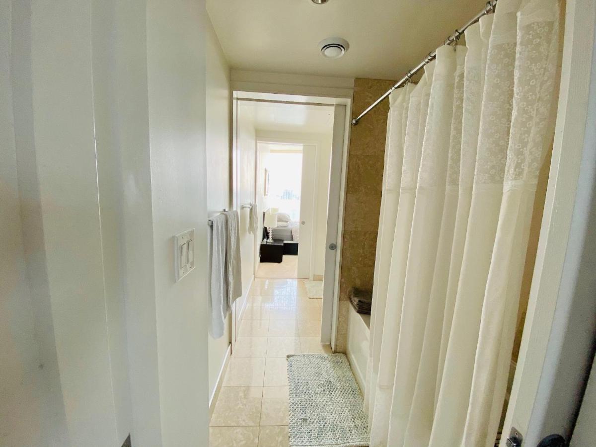 Corporate Suite Toronto Luaran gambar