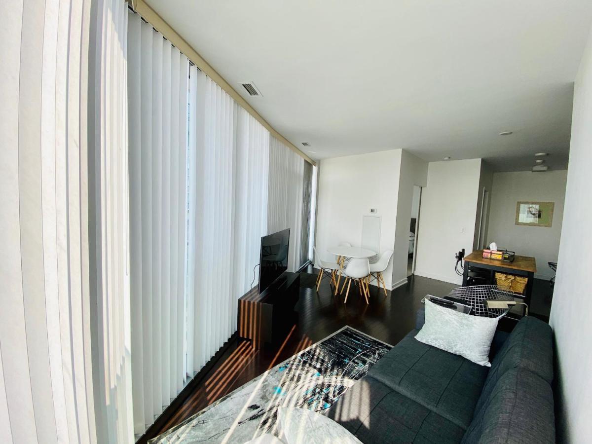 Corporate Suite Toronto Luaran gambar