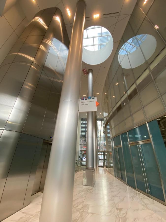 Corporate Suite Toronto Luaran gambar