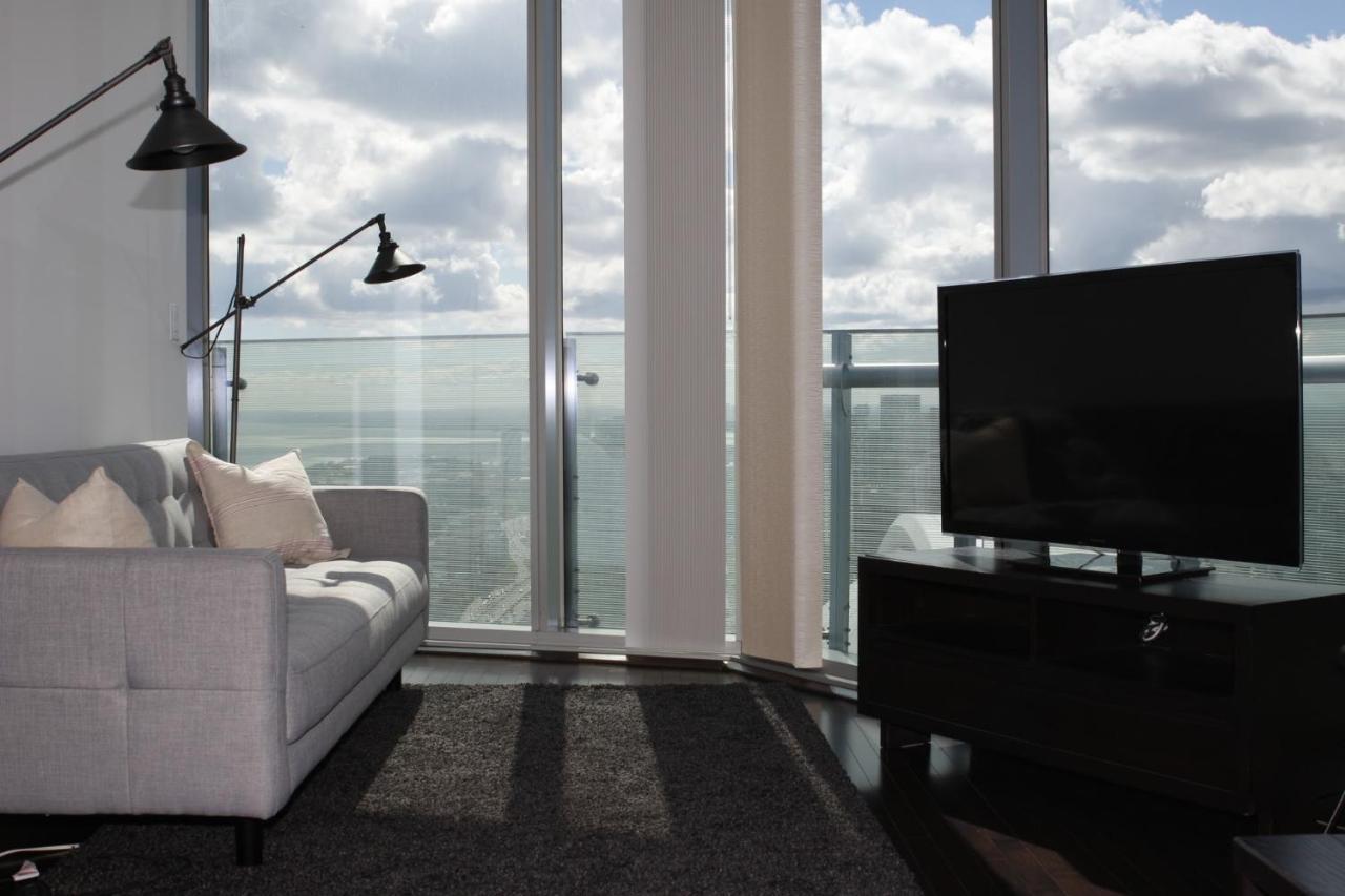 Corporate Suite Toronto Luaran gambar