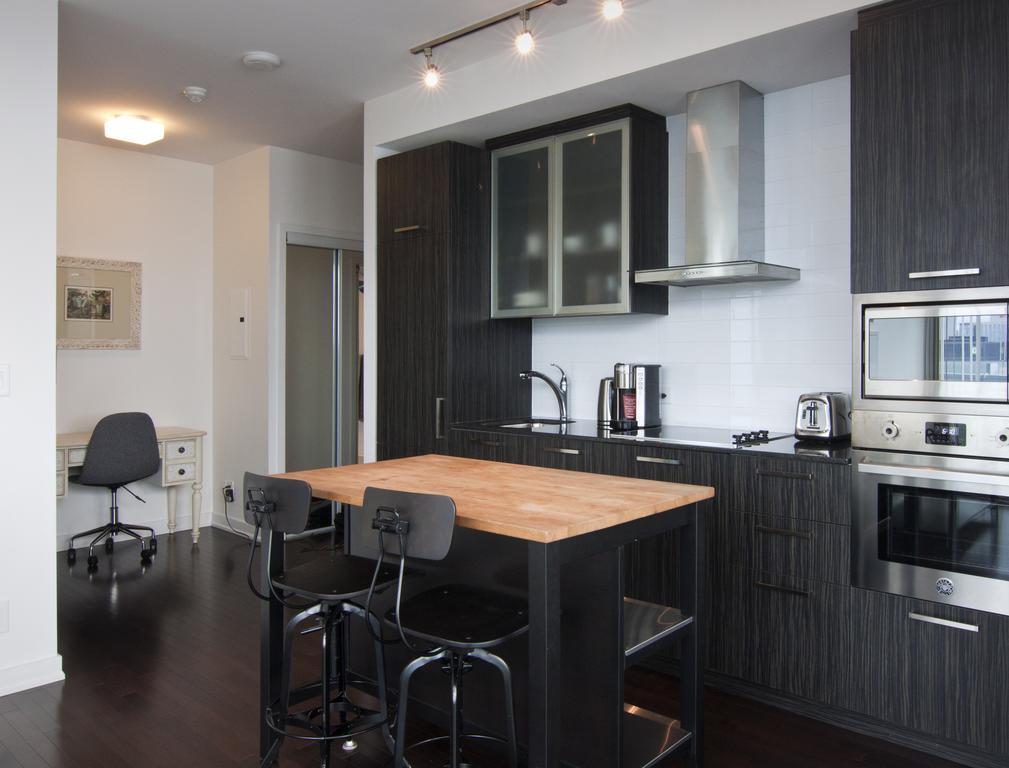 Corporate Suite Toronto Luaran gambar